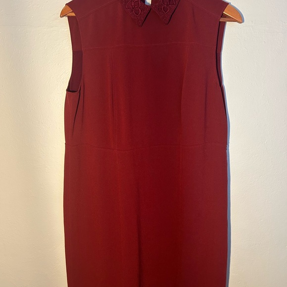 Burberry Burgundy Sleeveless Dress - Picture 2 of 11